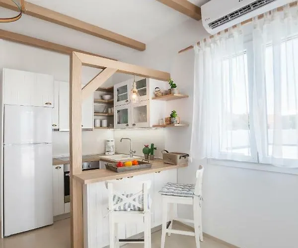 Nautilus Sea View 6 Apartmán *